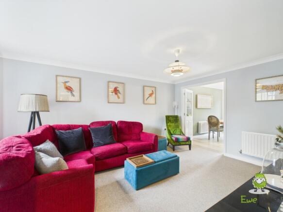 EweMove Estate Agents Basingstoke - Avington Way 