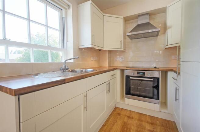 OPEN LIVING ROOM/KITCHEN