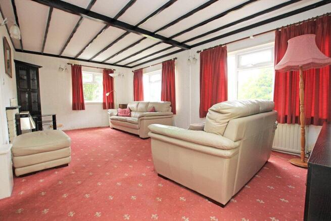 2 bed Detached for sale Image 4