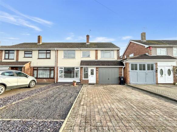 Front/Driveway