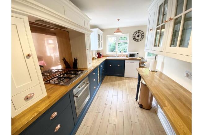 Kitchen/Breakfast