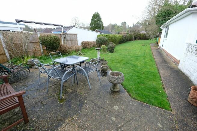 GARDEN 