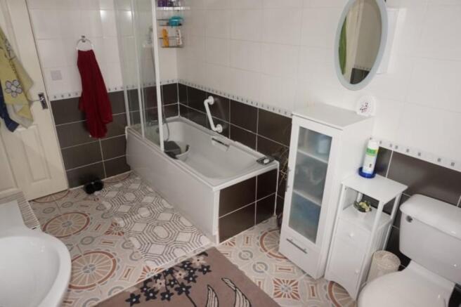 Photo 15