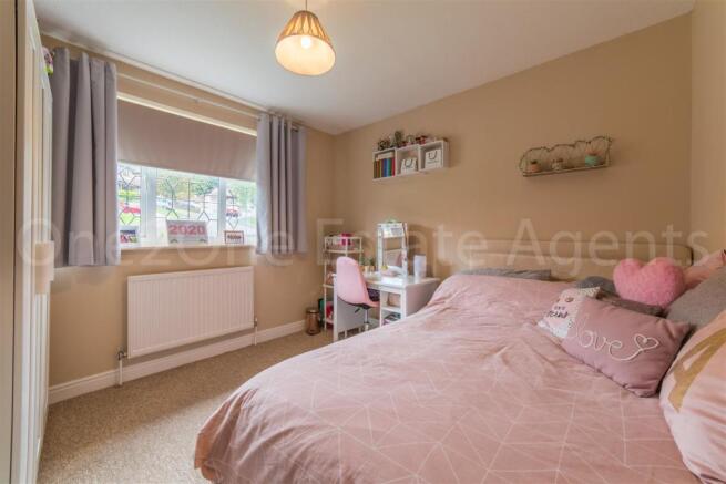 65 Oaklands View-2.jpg