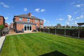 14, Taylor Grove, Methley, Leeds LS26 9AD