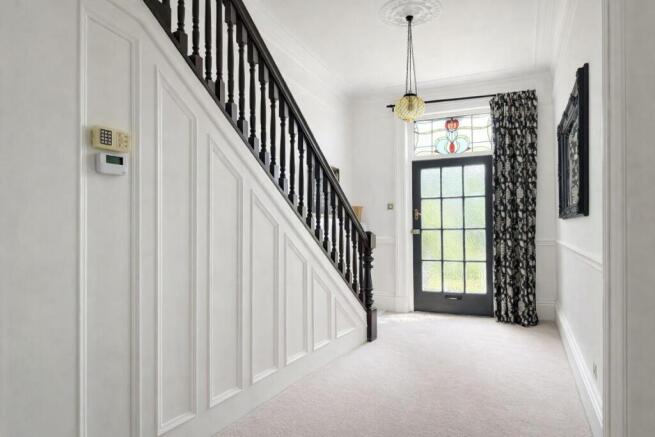 5 bed Terraced for sale Image 10