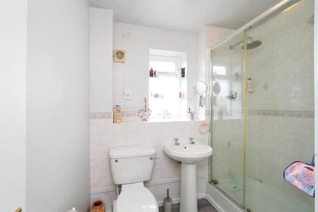 En Suite: