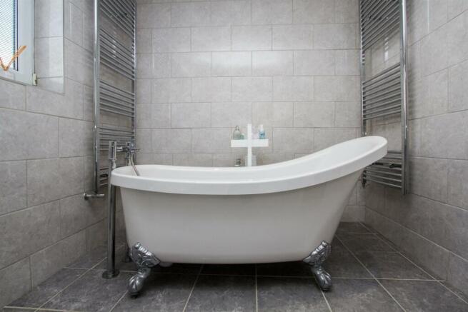 Slipper Bath