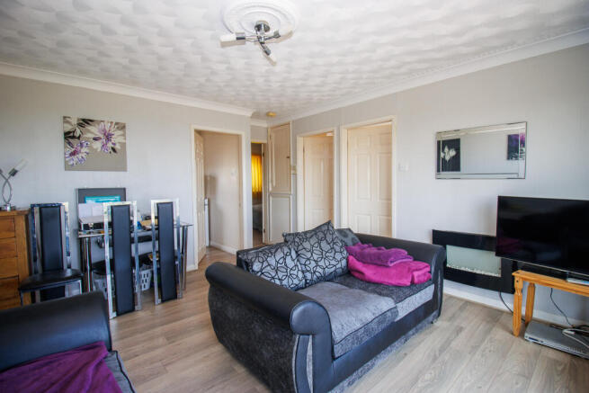 2 bed Semi-Detached Bungalow for sale Image 5