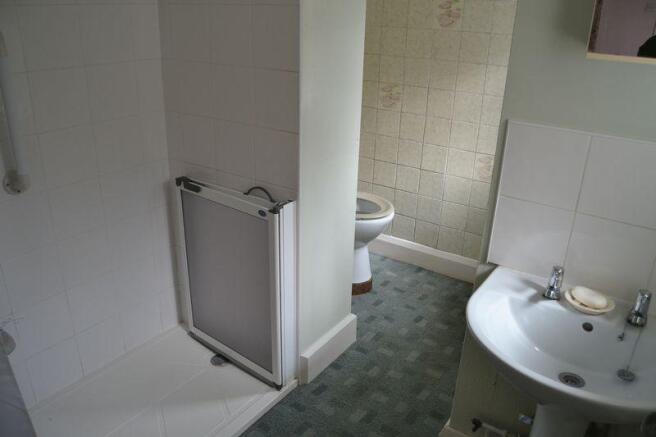 Shower room 