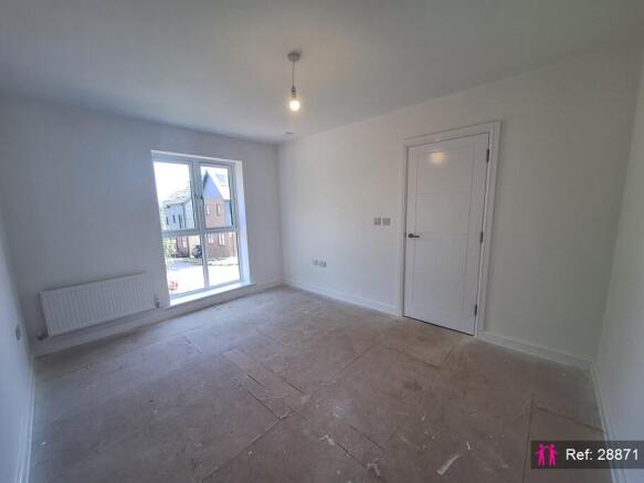 4 bed Detached for sale Image 7