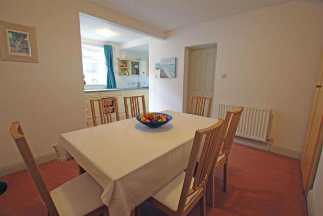 diningroom.JPG