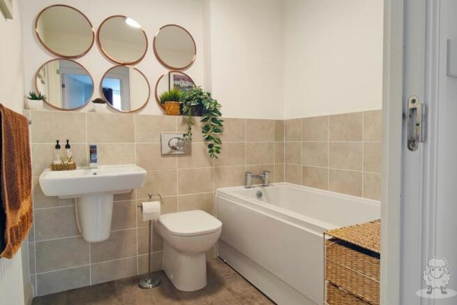 Fam bathroom