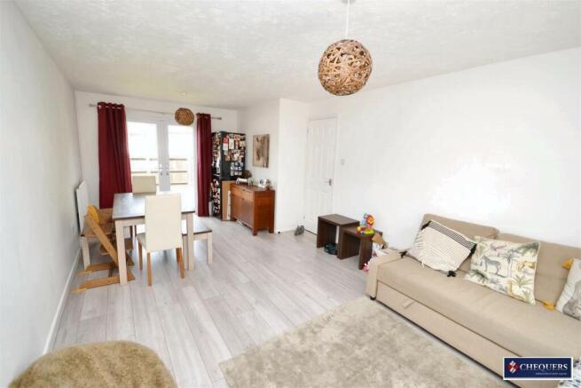 Lounge/ Dining area