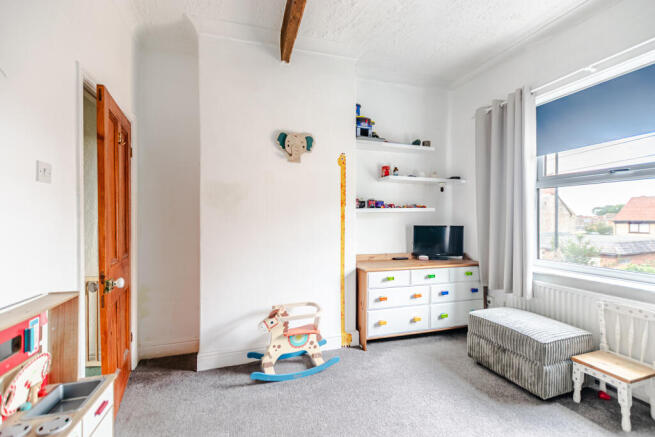 3 bed Terraced for sale Image 10
