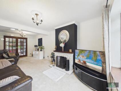 Salisbury Road, Tilgate