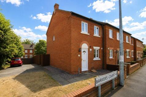 Barkers Court, Madeley