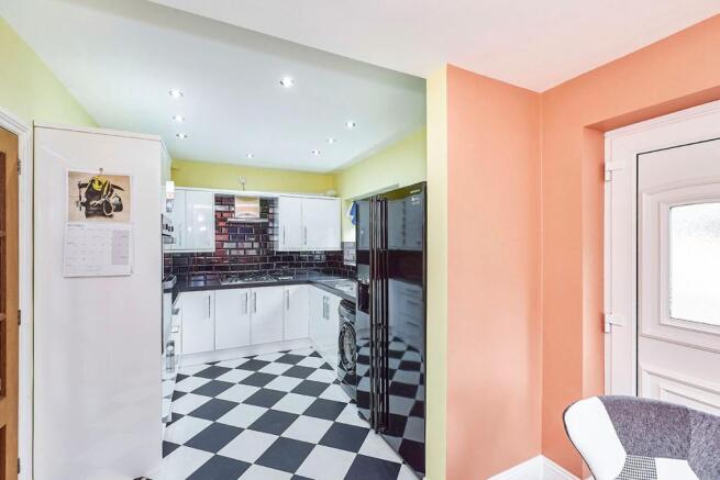 Kitchen/Dining Room