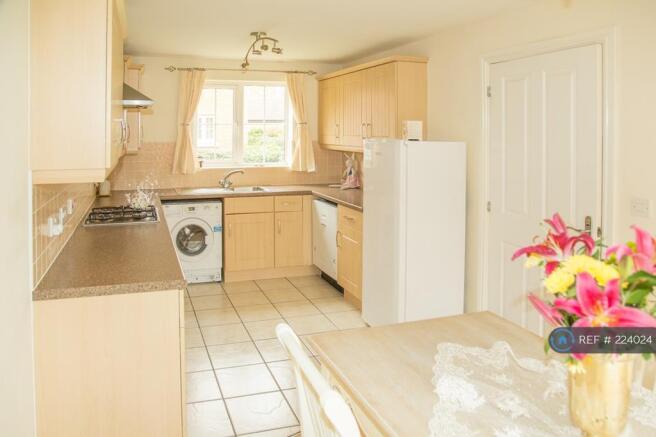 Kitchen/Dining Room