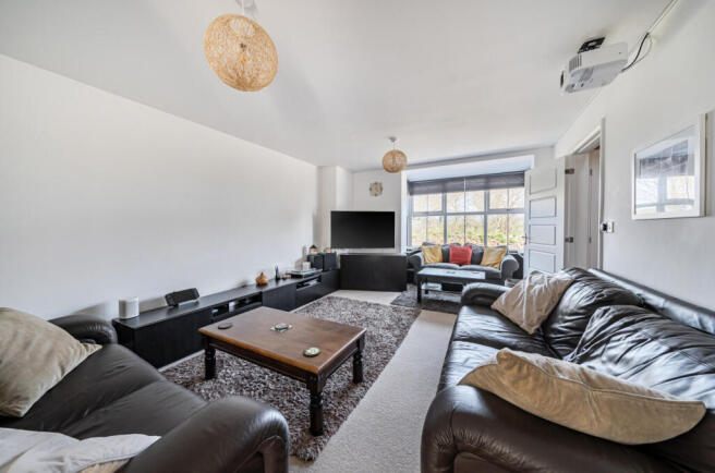 1422946-15-69b189...