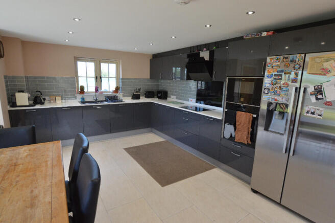 Kitchen / Diner