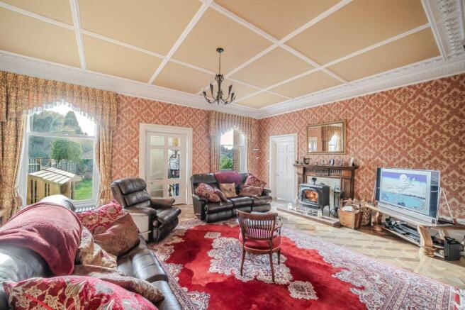 4 bed Semi-Detached for sale Image 12