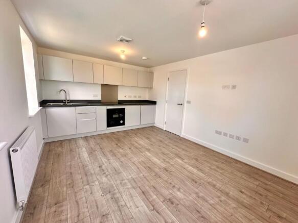 2 bed Not Specified to rent Image 4