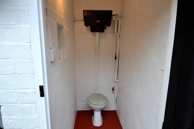 OUTBUILDING - WC