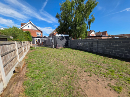 High Street, Dunsville, DN7