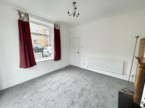 4 bed Not Specified to rent Image 10
