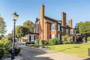 Flat 6, Ascot Court, Asprey Place, Bromley BR1 2PT