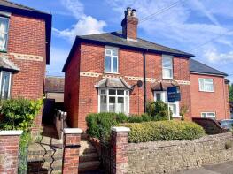 4, Hare Lane, Farncombe, Godalming GU7 3EE