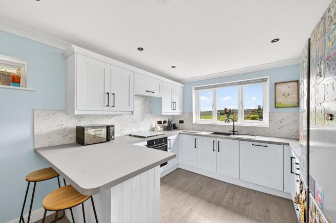 3 bed Detached for sale Image 7