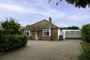 Firsfield, Burnt House Lane, Kirton IP10 0PZ