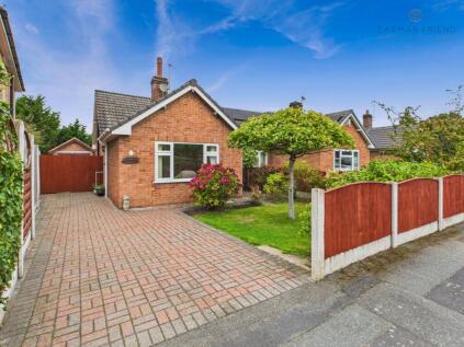 Grove Gardens, Littleton, CH3