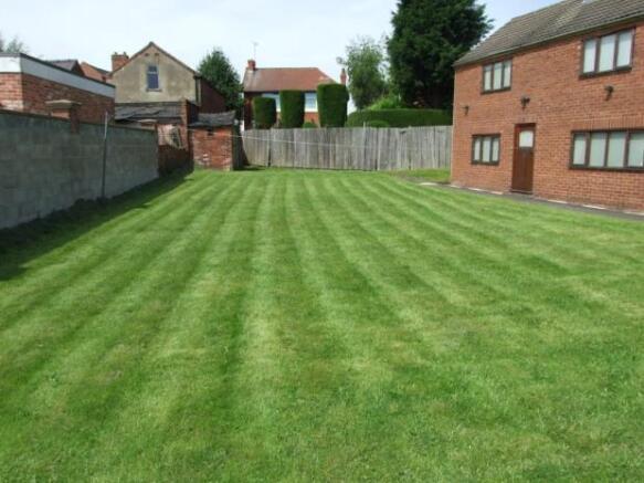 Front Garden 2