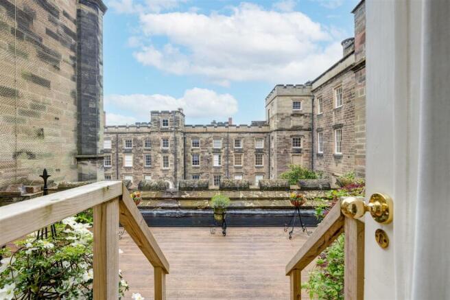 Apartment 19, Bretby Hall