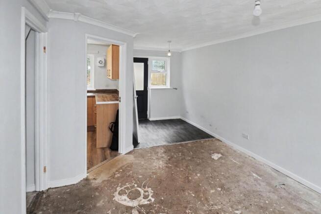 15 High Poplars, Bradford, West Yorkshire, BD2 1NG