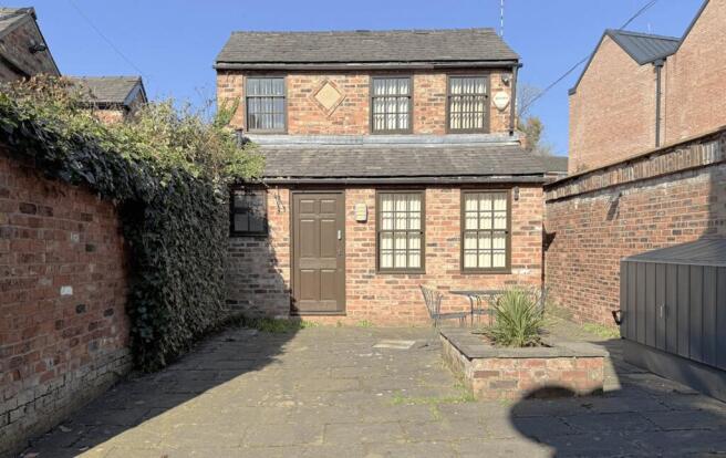 commercialspacetorent_altrincham_0000s_0000_Laye