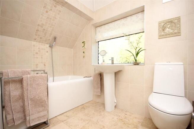 11 Bathroom