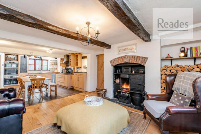 Snug / Kitchen
