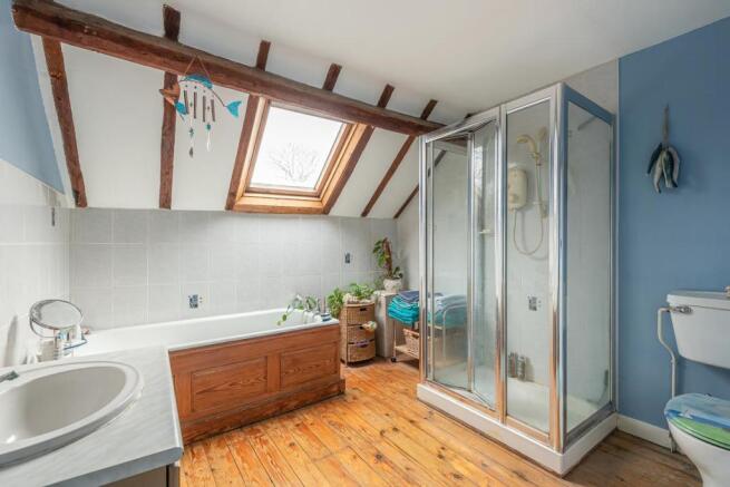 HOUSE BATHROOM