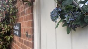15 Pudding Cottage, Barton Road, Nuneaton CV13 0DB
