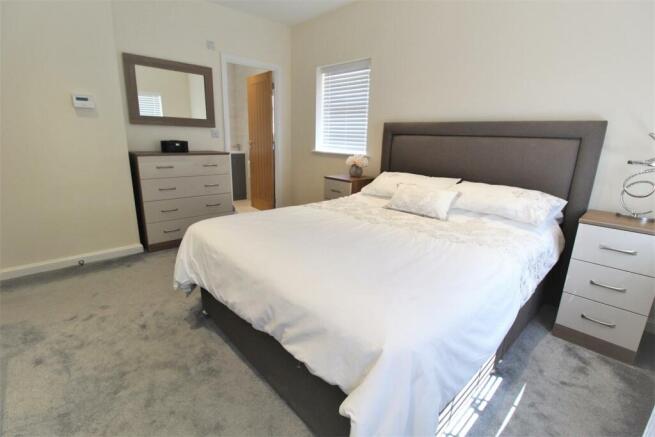 Bedroom 1.3.jpg