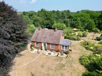 Alderton Road, Hollesley, Suffolk Heritage Coast