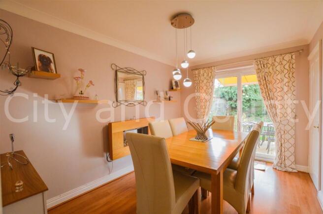 Dining room.