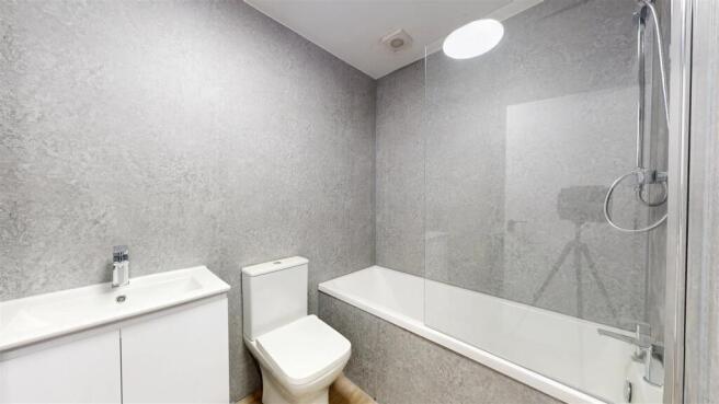 2 bed Flat to rent Image 4