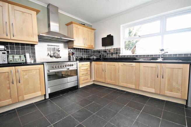 Kitchen Breakfast Room