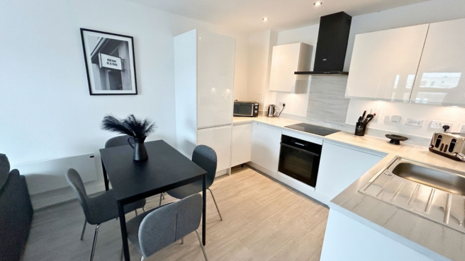 Dining Room & Kitchen