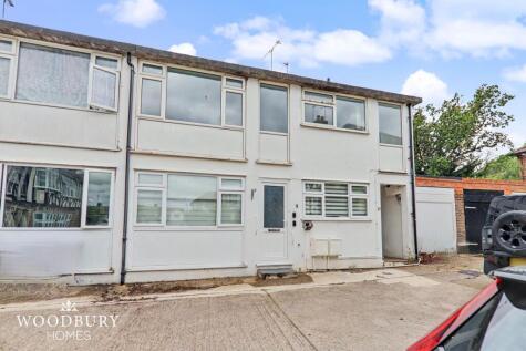 Algers Close, Loughton, IG10